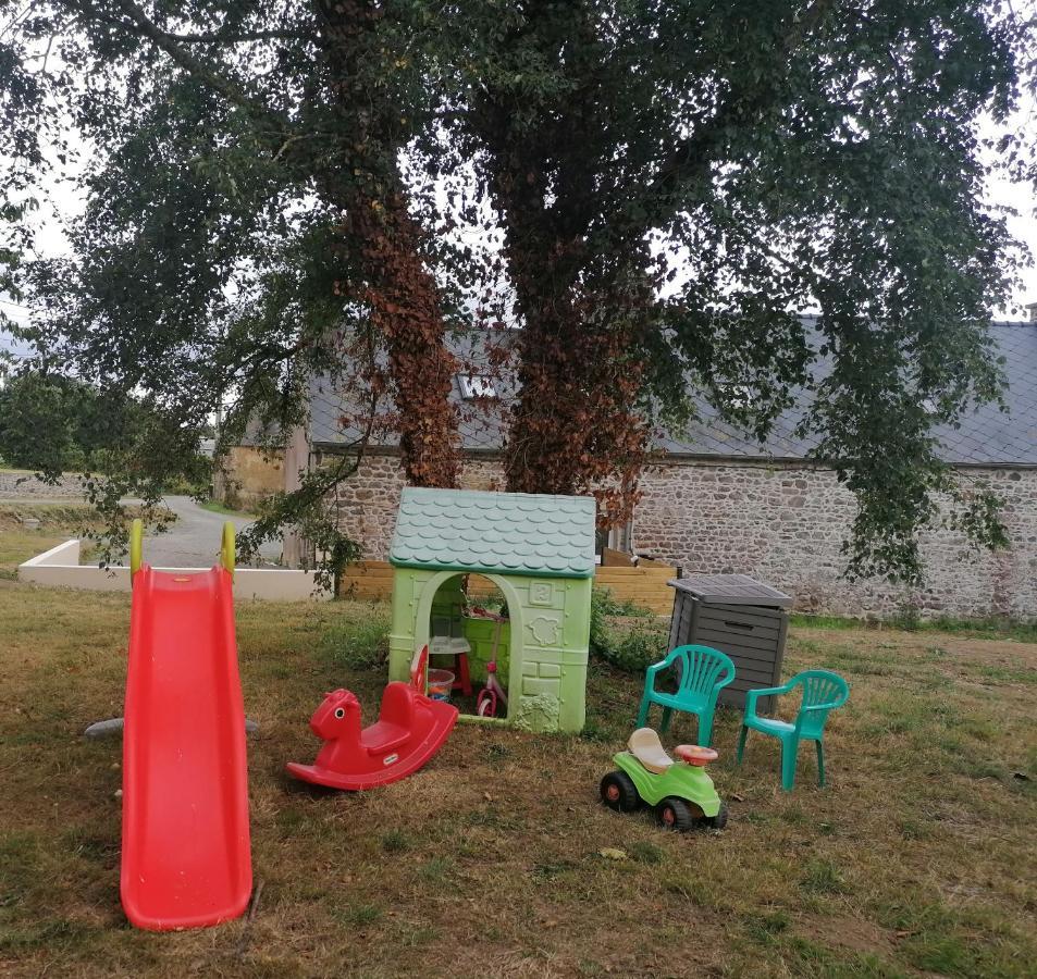 Les gîtes de Saint Barnabé Plourhan Exterior foto